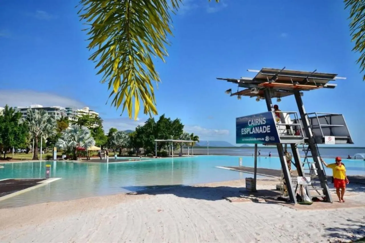 Modern Apartment Close To The City Centre 16 Cairns